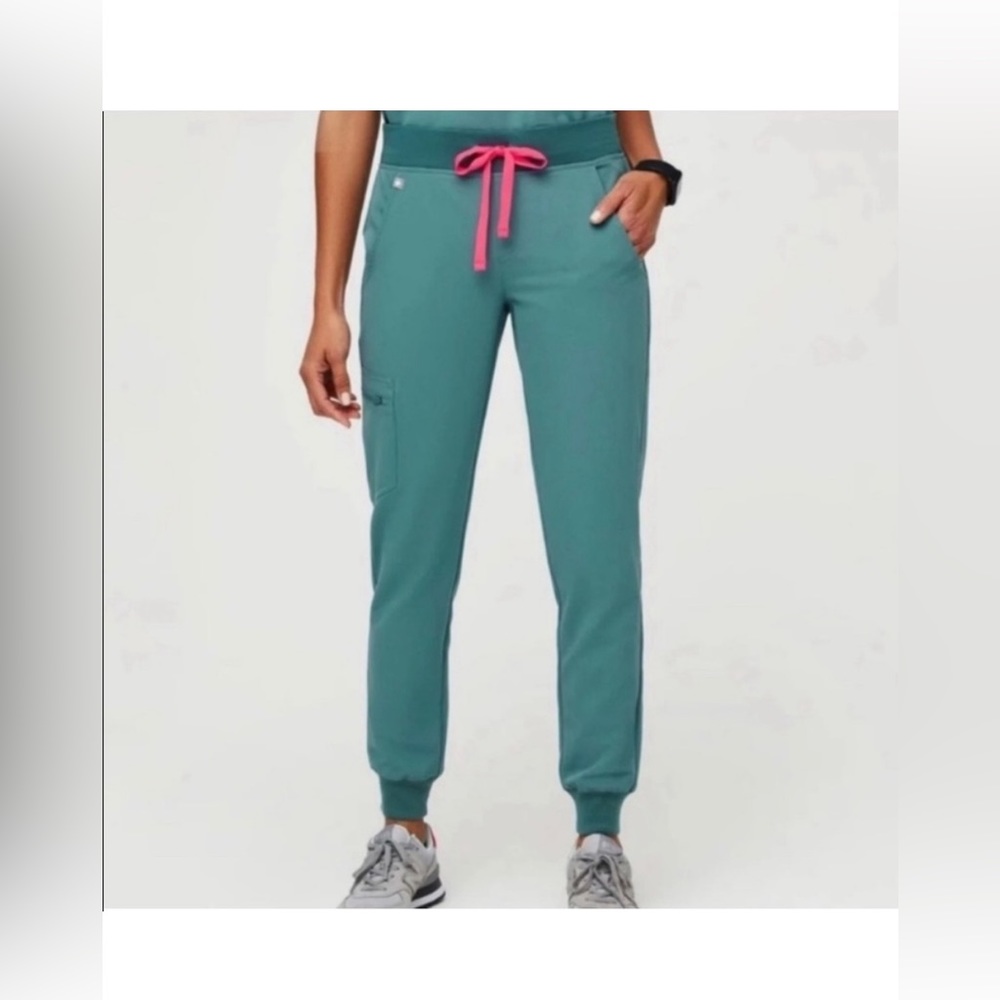Figs XS Jogger Hydrogreen Scrubs